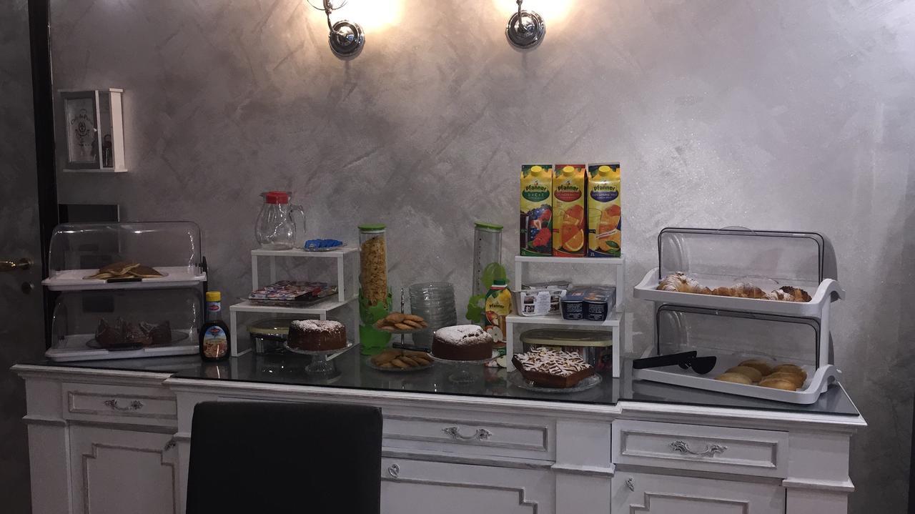 B&B Garda 4U Desenzano del Garda Luaran gambar