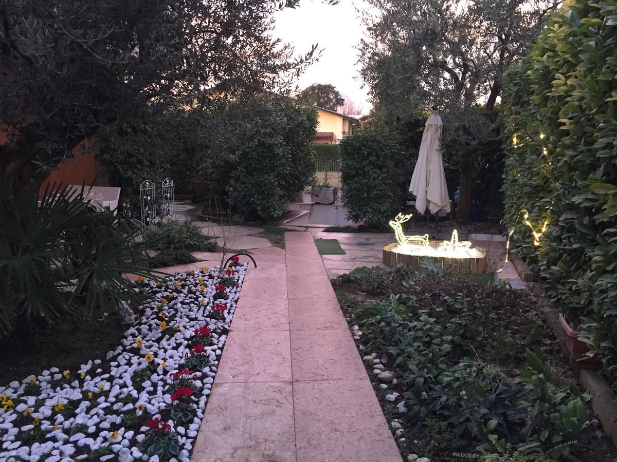 B&B Garda 4U Desenzano del Garda Luaran gambar