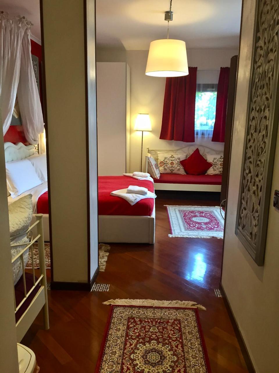 B&B Garda 4U Desenzano del Garda Luaran gambar