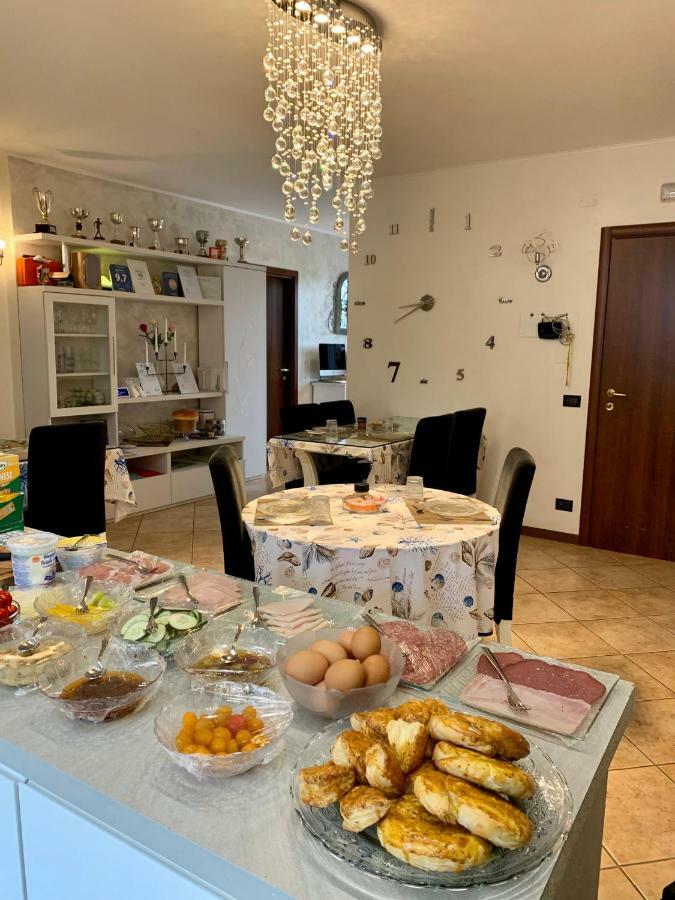 B&B Garda 4U Desenzano del Garda Luaran gambar