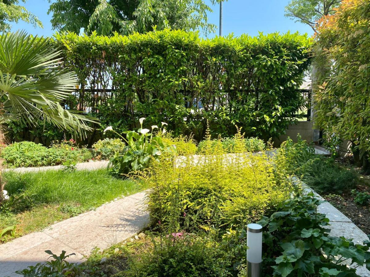 B&B Garda 4U Desenzano del Garda Luaran gambar